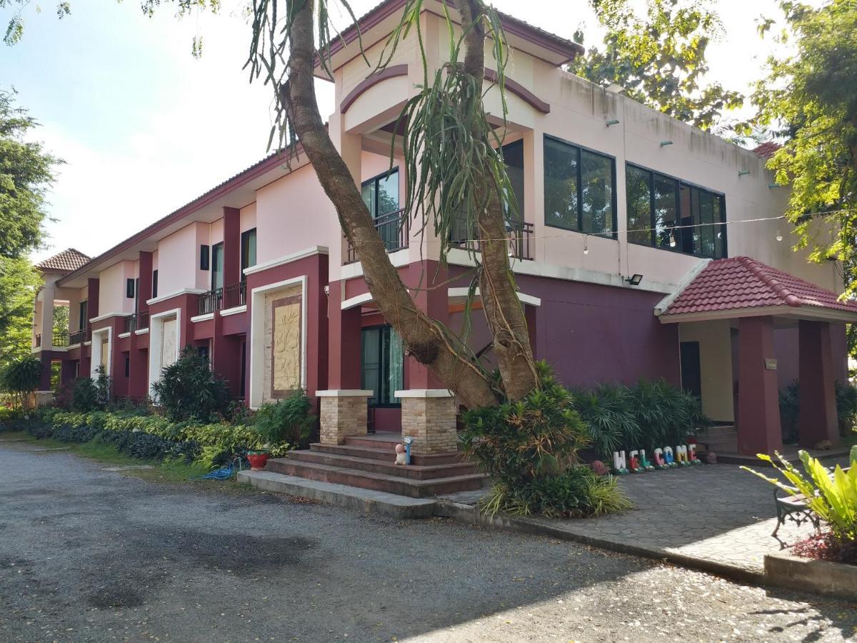 Sand Paisan Resort Пакчонг Экстерьер фото