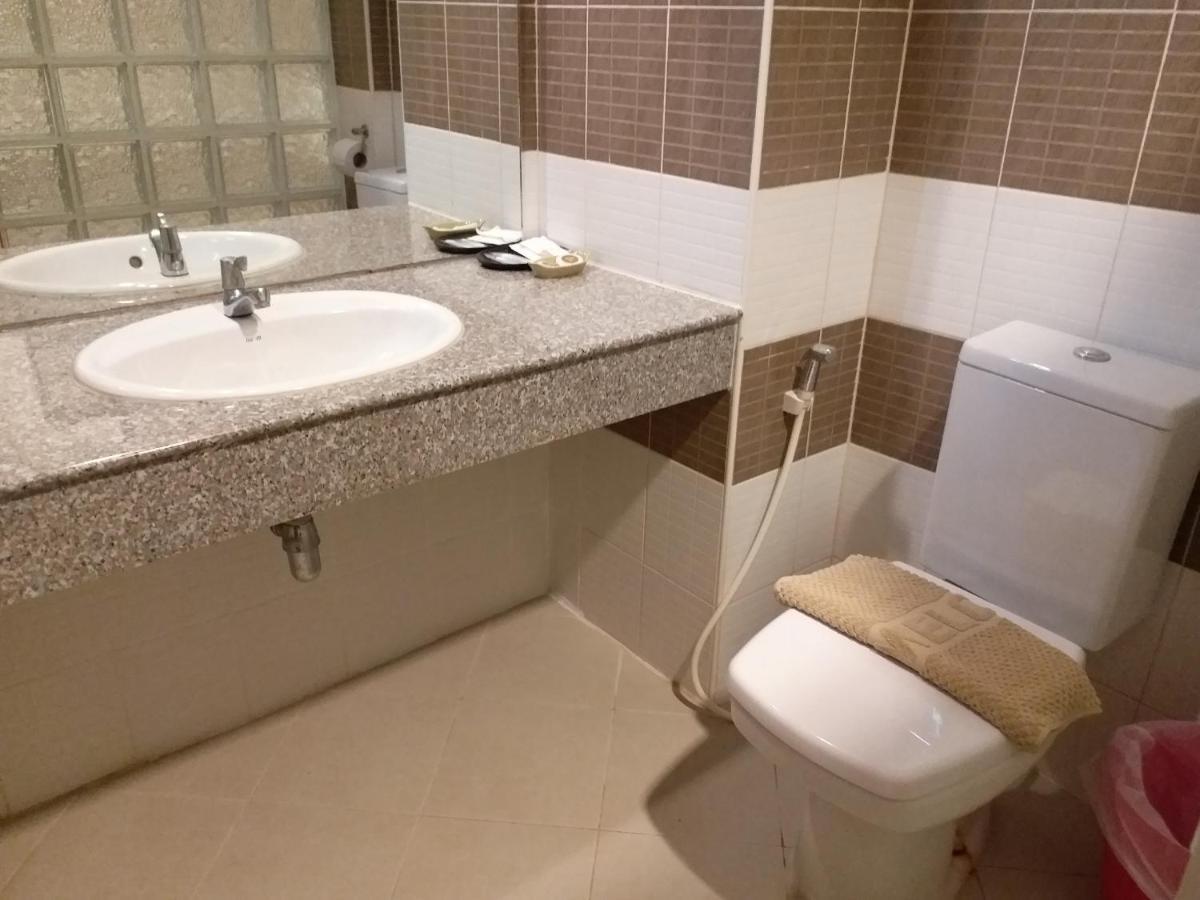 Sand Paisan Resort Пакчонг Экстерьер фото